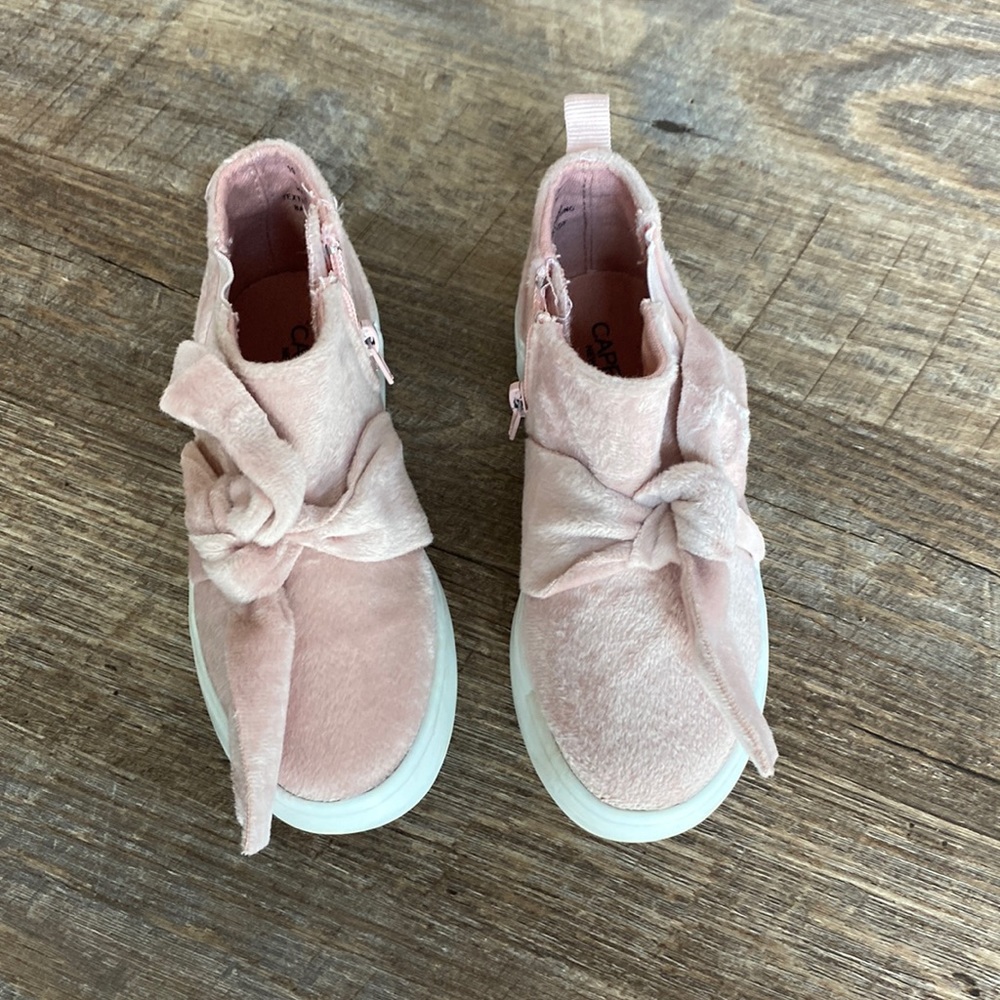 Toddler girl Capelli sneaker bootie size 10